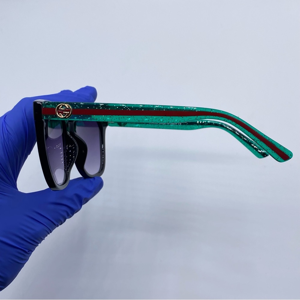 Gucci Green and Black Modern Sunglasses - Picture 4 of 5